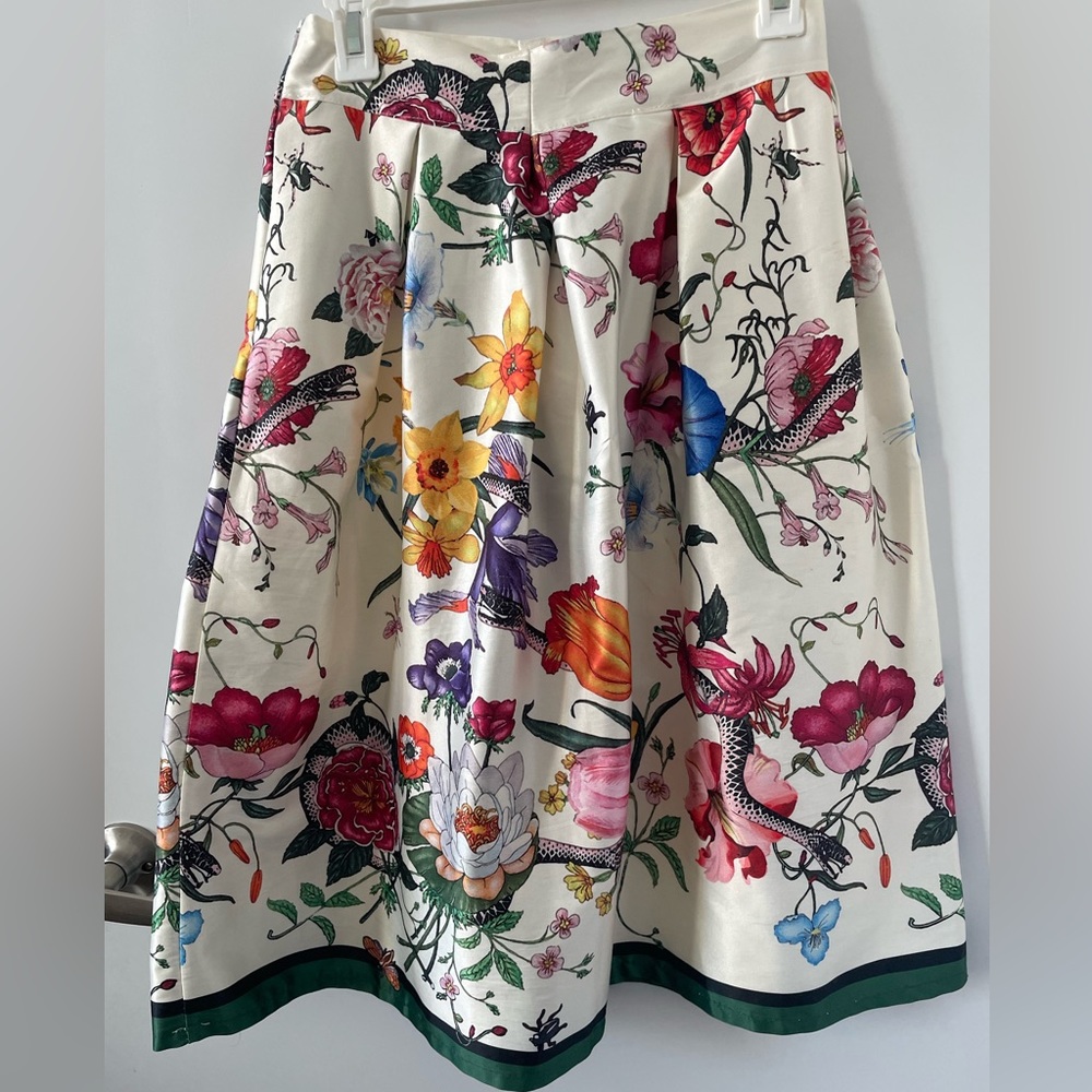 Custom, Classic Patterned High Waisted Mid Length… - image 1